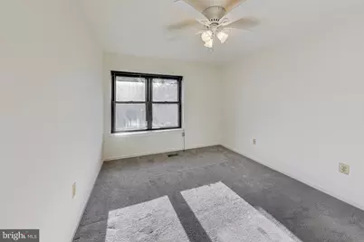 16 Dudley Court #7, Bethesda, MD 20814 - Photo 12