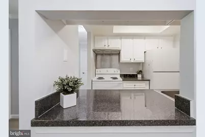 18322 Streamside Drive #301, Gaithersburg, MD 20879 - Photo 8
