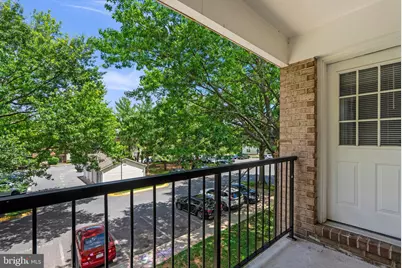 18322 Streamside Drive #301, Gaithersburg, MD 20879 - Photo 24