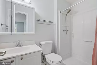 18322 Streamside Drive #301, Gaithersburg, MD 20879 - Photo 14