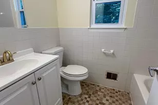 19088 McFarlin Dr, Germantown, MD 20874 - Photo 20