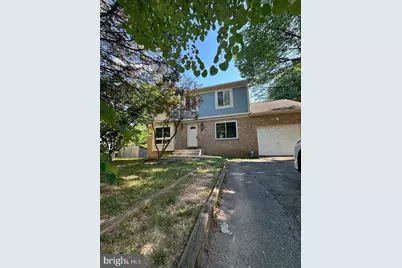 19088 McFarlin Drive, Germantown, MD 20874 - Photo 2