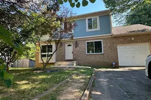 19088 McFarlin Dr, Germantown, MD 20874 - Photo 2