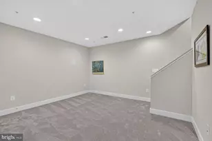 8612 Springvale Rd, Silver Spring, MD 20910 - Photo 30