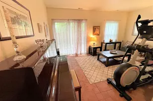 5 Martins Square Ln, Rockville, MD 20850 - Photo 38
