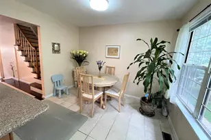5 Martins Square Ln, Rockville, MD 20850 - Photo 24