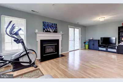 13724 Valley Oak Circle, Rockville, MD 20850 - Photo 32