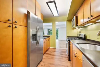 9039 Sligo Creek Parkway #512, Silver Spring, MD 20901 - Photo 10