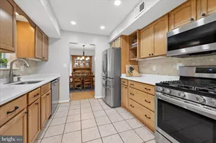 19804 Westerly Ave, Poolesville, MD 20837 - Photo 14