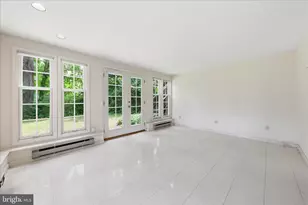 9631 Hawick Ln, Kensington, MD 20895 - Photo 32