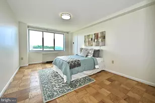 10201 Grosvenor Pl, Rockville, MD 20852 - Photo 26