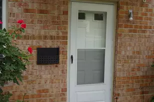 17540 Queen Elizabeth Dr, Olney, MD 20832 - Photo 2