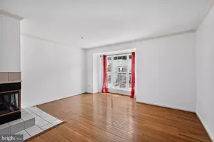 10 Augustine Ct, Gaithersburg, MD 20879 - Photo 4