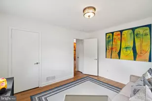 5802 Ryland Dr, Bethesda, MD 20817 - Photo 12