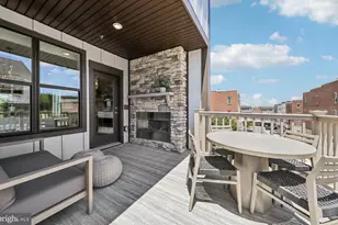 508 Parkview Ave, Gaithersburg, MD 20878 - Photo 2