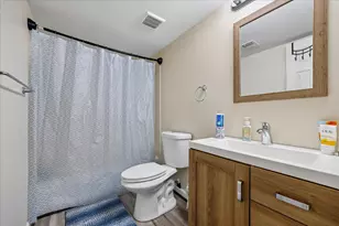7804 Yankee Harbor Dr, Montgomery Village, MD 20886 - Photo 6