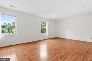 18617 Chickadee Ln, Gaithersburg, MD 20879 - Photo 18