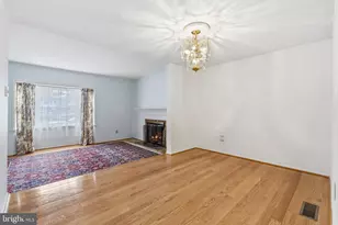 18617 Chickadee Ln, Gaithersburg, MD 20879 - Photo 6