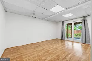 18617 Chickadee Ln, Gaithersburg, MD 20879 - Photo 22