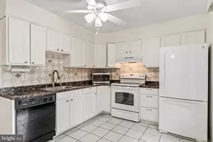 18617 Chickadee Ln, Gaithersburg, MD 20879 - Photo 10