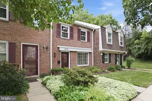 674 Azalea Dr, Rockville, MD 20850 - Photo 2