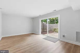 674 Azalea Dr, Rockville, MD 20850 - Photo 10