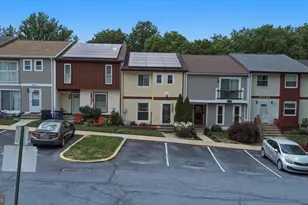 25720 Valley Park Terrace, Damascus, MD 20872 - Photo 32