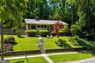 10802 Lockridge Dr, Silver Spring, MD 20901 - Photo 1