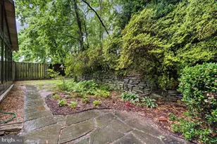 10802 Lockridge Dr, Silver Spring, MD 20901 - Photo 22