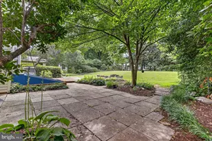 8912 N Westland Dr, Gaithersburg, MD 20877 - Photo 50