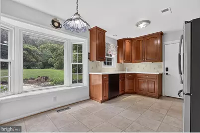 8912 N Westland Drive, Gaithersburg, MD 20877 - Photo 16