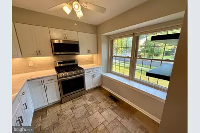 18924 Impulse Lane, Gaithersburg, MD 20879 - Photo 10