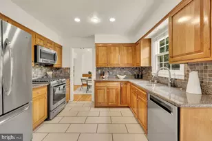 12114 Greenleaf Ave, Rockville, MD 20854 - Photo 6