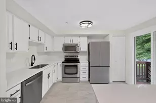20316 Waters Row Terrace, Germantown, MD 20874 - Photo 14