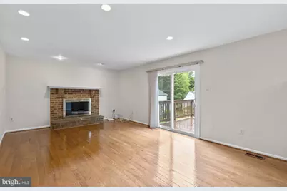 1119 Halesworth Drive, Potomac, MD 20854 - Photo 16