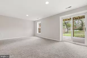 12917 Alderleaf Dr, Germantown, MD 20874 - Photo 24