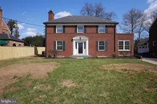 5135 Massachusetts Ave, Bethesda, MD 20816 - Photo 2