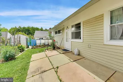 818 E Jefferson Street, Rockville, MD 20852 - Photo 28