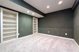 608 Pleasant Dr, Rockville, MD 20850 - Photo 88