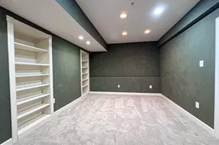 608 Pleasant Dr, Rockville, MD 20850 - Photo 84