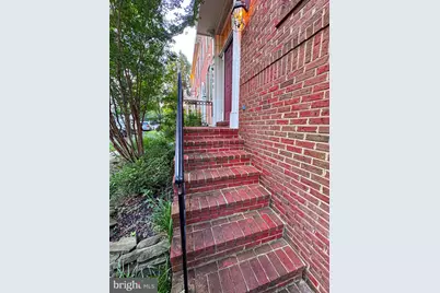 608 Pleasant Drive, Rockville, MD 20850 - Photo 4