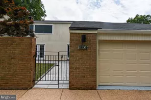19104 Roman Way, Gaithersburg, MD 20886 - Photo 4