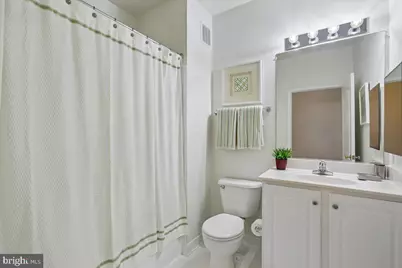 501 King Farm Boulevard #206, Rockville, MD 20850 - Photo 32