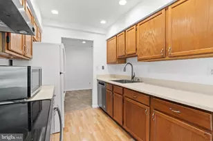 13207 Meander Cove Dr, Germantown, MD 20874 - Photo 10