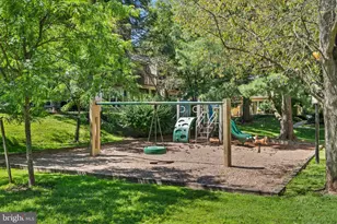 13207 Meander Cove Dr, Germantown, MD 20874 - Photo 32