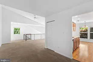 13207 Meander Cove Dr, Germantown, MD 20874 - Photo 14