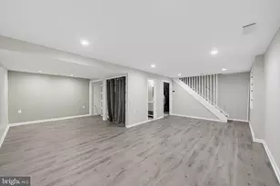 16818 Briardale Rd, Rockville, MD 20855 - Photo 34