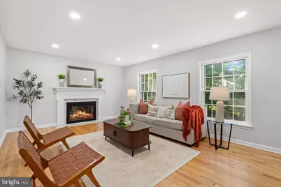2116 Bucknell Terrace #35, Silver Spring, MD 20902 - Photo 2
