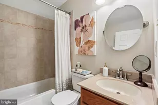 24833 Showbarn Cir, Damascus, MD 20872 - Photo 16