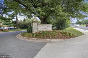 10101 Grosvenor Pl, Rockville, MD 20852 - Photo 44